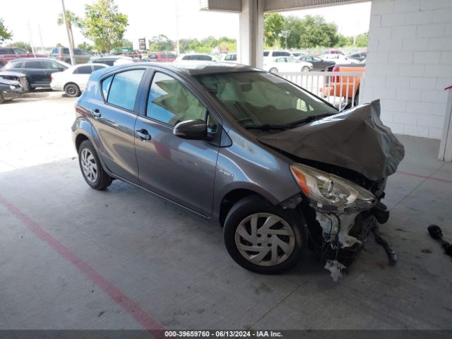 Toyota Prius C Three 2015 JTDKDTB38F1102123 Image 1