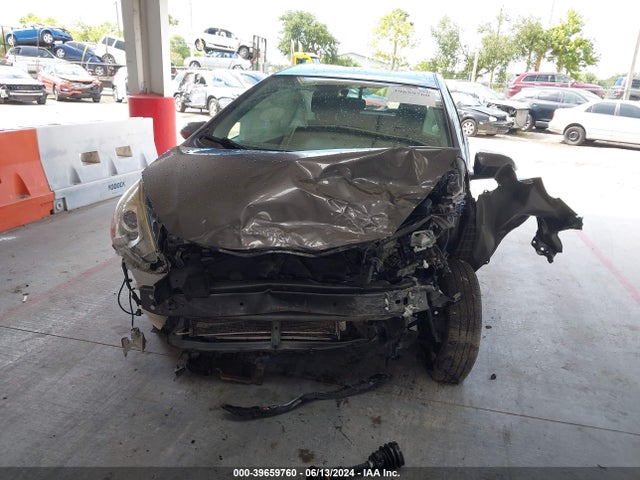 Toyota Prius C Three 2015 JTDKDTB38F1102123 Image 12