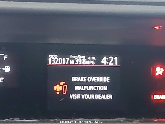Toyota Prius C Three 2015 JTDKDTB38F1102123 Image 15