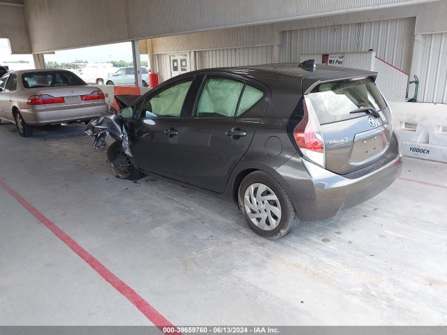 Toyota Prius C Three 2015 JTDKDTB38F1102123 Image 3