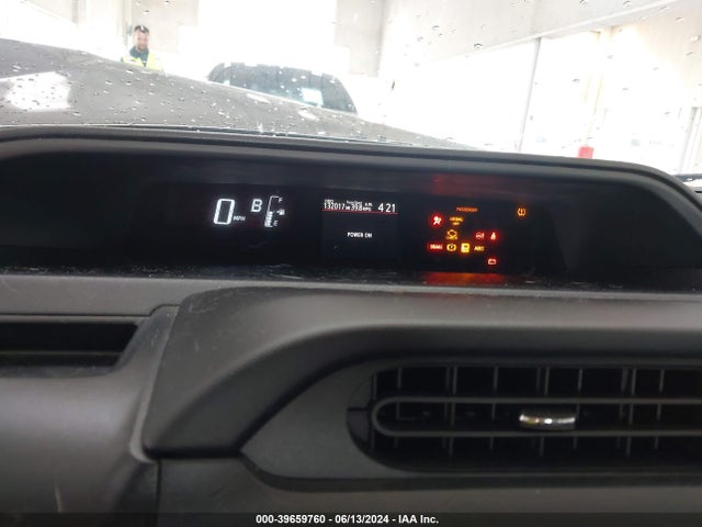 Toyota Prius C Three 2015 JTDKDTB38F1102123 Image 7