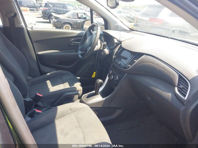 Chevrolet TRAX LS 2019 3GNCJKSB8KL124471 Image 5