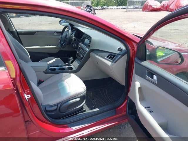 Hyundai SONATA SE 2016 5NPE24AF1GH282107 Image 5