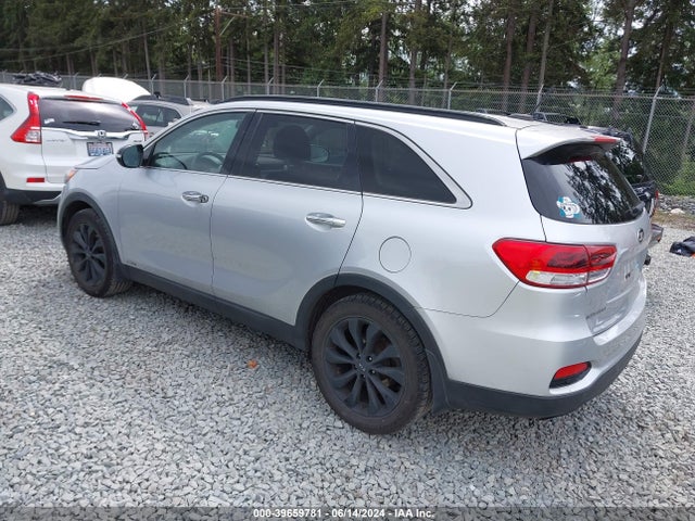 KIA Sorento 3.3l S 2019 5XYPGDA57KG584101 Image 3