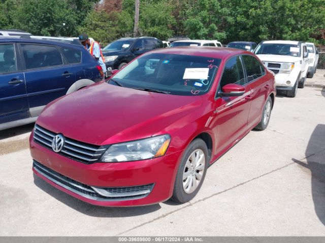 1VWAT7A31FC050522 Volkswagen Passat 1.8t Wolfsburg Edition