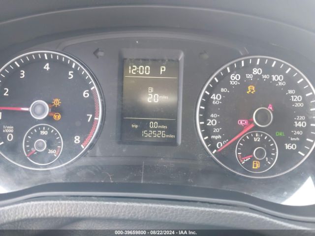 1VWAT7A31FC050522 Volkswagen Passat 1.8t Wolfsburg Edition