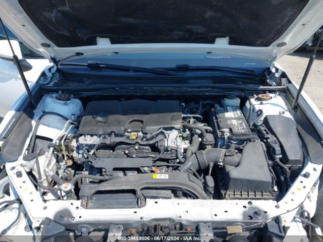 4T1B11HK2JU056576 Toyota CAMRY SE