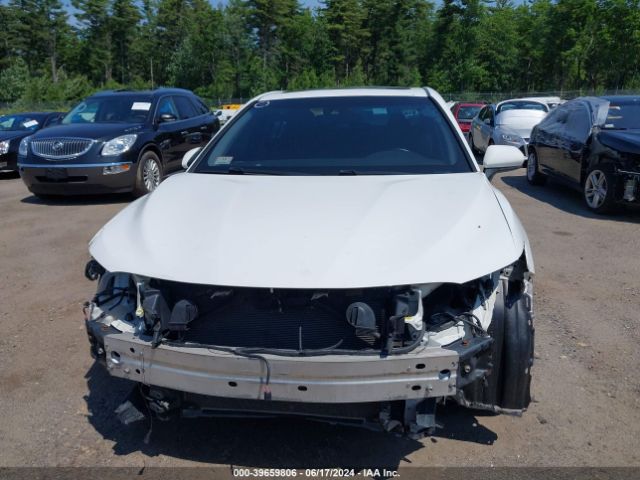 4T1B11HK2JU056576 Toyota CAMRY SE