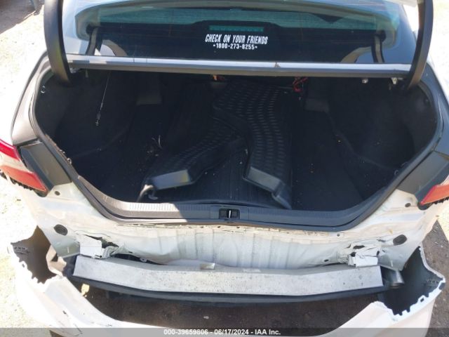 4T1B11HK2JU056576 Toyota CAMRY SE