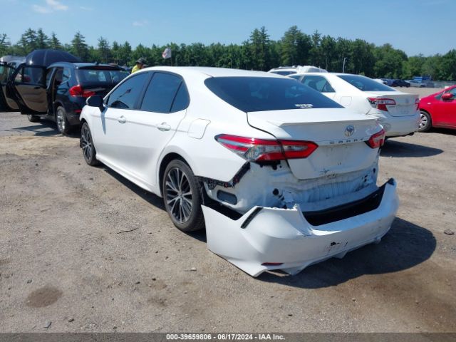 4T1B11HK2JU056576 Toyota CAMRY SE