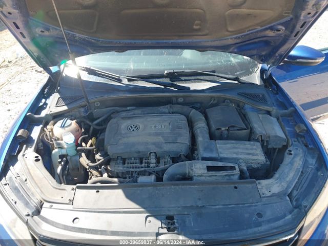 1VWAT7A34HC054499 Volkswagen Passat 1.8t S