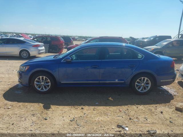 1VWAT7A34HC054499 Volkswagen Passat 1.8t S