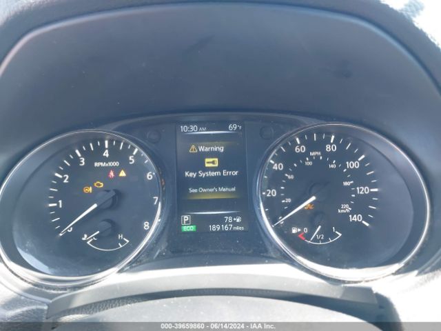 KNMAT2MV3HP606831 Nissan ROGUE SV