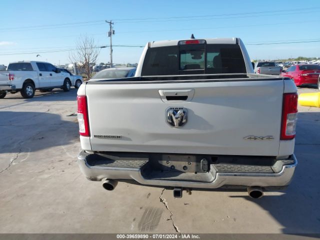 1C6SRFFT8NN158753 RAM 1500 Big Horn  4x4 5'7 Box