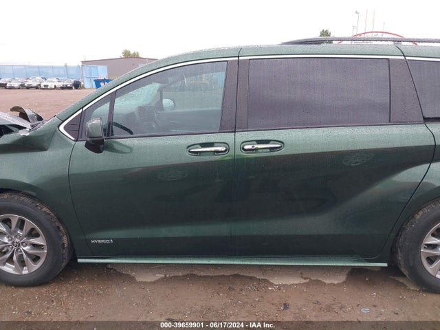 Toyota SIENNA XLE 2021 5TDYSKFC1MS040293 Image 14