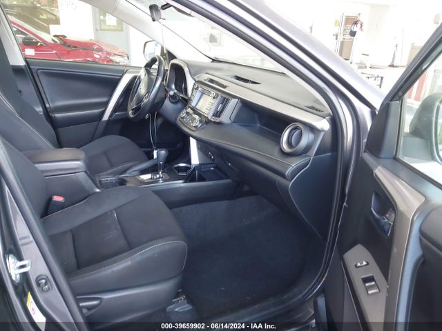 Toyota Rav4 Xle 2018 JTMWFREV5JJ738664 Image 5