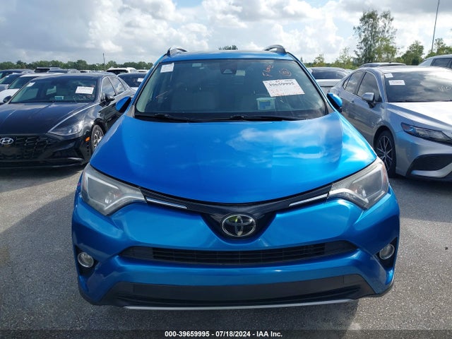 Toyota Rav4 Xle 2017 JTMWFREV1HJ104164 Image 12