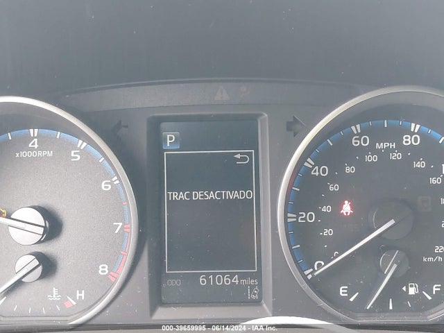 Toyota Rav4 Xle 2017 JTMWFREV1HJ104164 Image 15