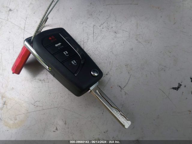 5YFB4MDE2RP161463 Toyota COROLLA LE