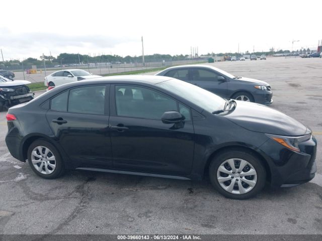 5YFB4MDE2RP161463 Toyota COROLLA LE