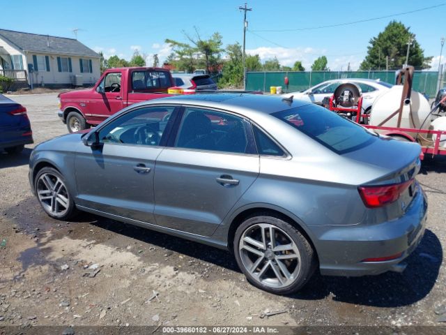 WAUBEGFF0K1018250 Audi A3 45 Premium