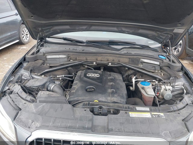 Audi Q5 2.0t Premium 2014 WA1LFAFP3EA024732 Image 10