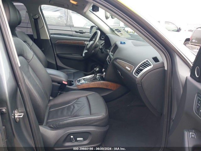 Audi Q5 2.0t Premium 2014 WA1LFAFP3EA024732 Image 5