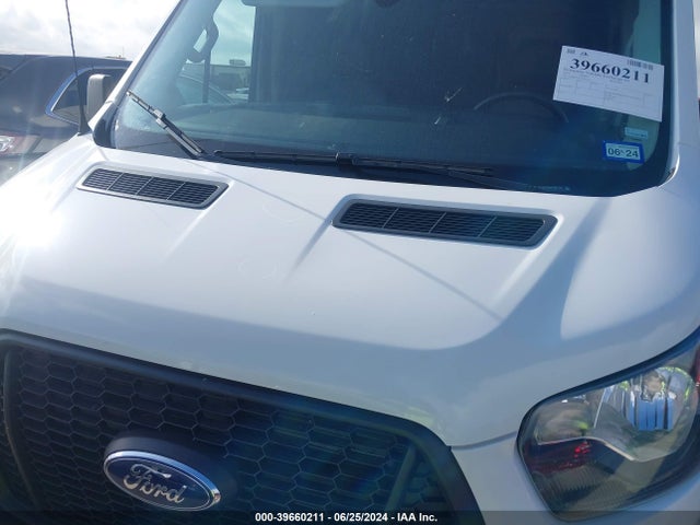 Ford Transit-250 2023 1FTBR2C85PKB37722 Image 17