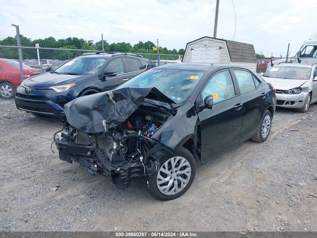 Toyota COROLLA LE 2019 2T1BURHE6KC138376 Image 2