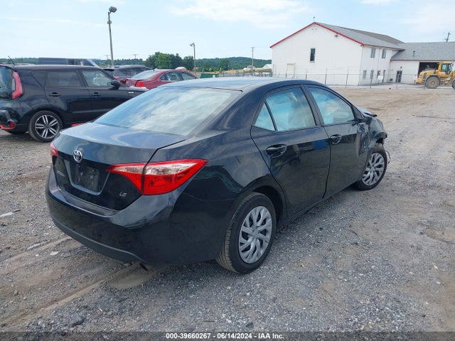 Toyota COROLLA LE 2019 2T1BURHE6KC138376 Image 4