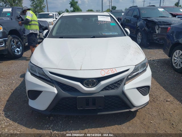Toyota CAMRY SE 2018 4T1B11HK3JU596955 Image 13