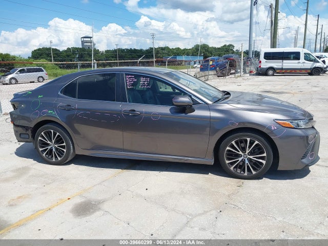 Toyota CAMRY SE 2018 4T1B11HK7JU128372 Image 14