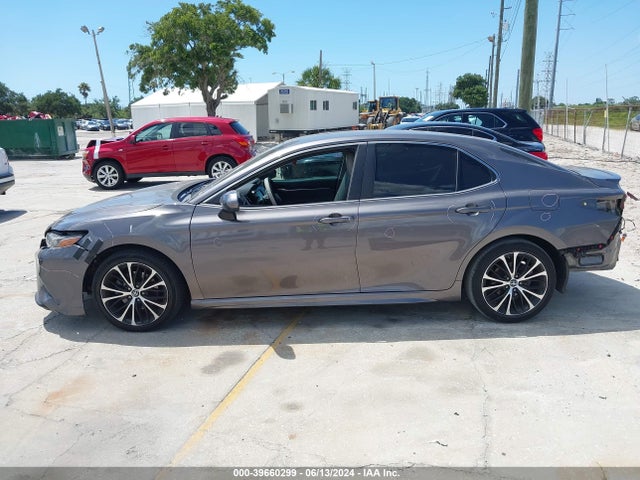 Toyota CAMRY SE 2018 4T1B11HK7JU128372 Image 15