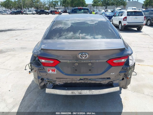 Toyota CAMRY SE 2018 4T1B11HK7JU128372 Image 17