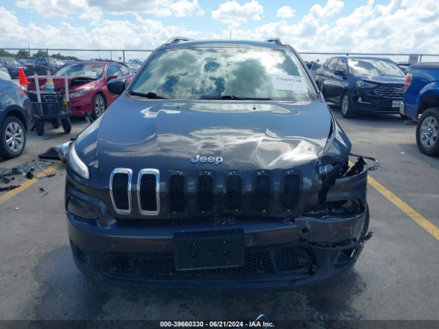 1C4PJLCS8FW791328 Jeep Cherokee Latitude