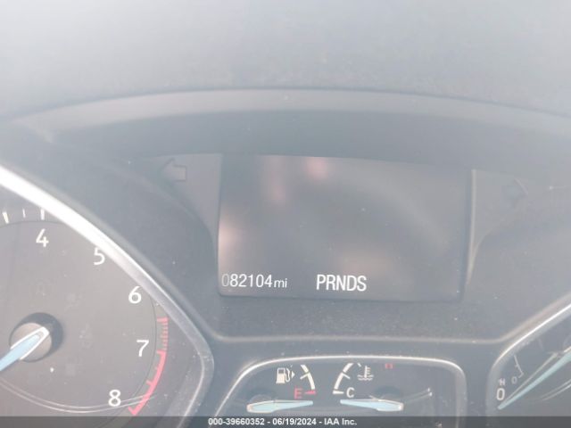 1FADP3H25JL266060 Ford FOCUS SEL