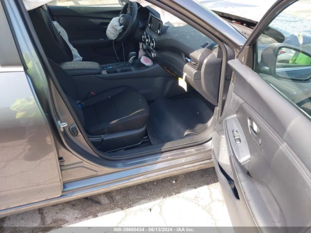 2024 NISSAN SENTRA 3N1AB8BV2RY322599 Photo 4