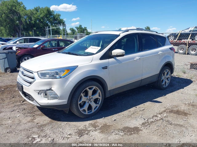 Ford Escape Titanium 2019 1FMCU0J92KUC31813 Image 2