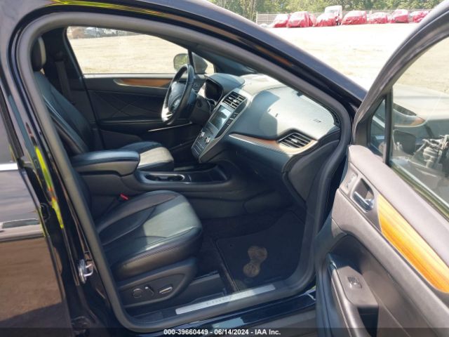5LMCJ3D92HUL35925 Lincoln Mkc Reserve