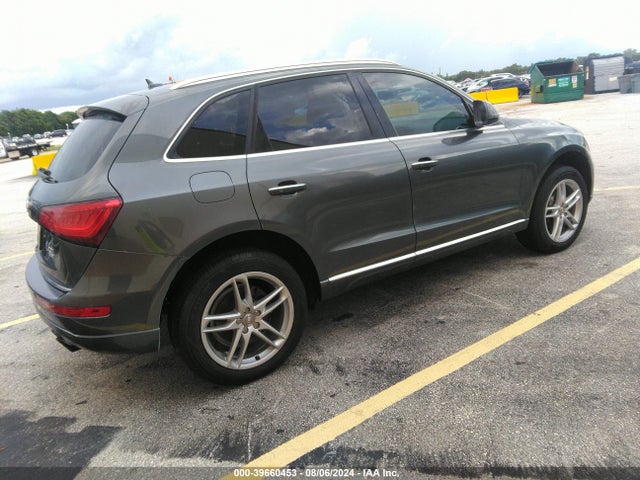 WA1CFAFP1FA079696 Audi Q5 2.0t Premium