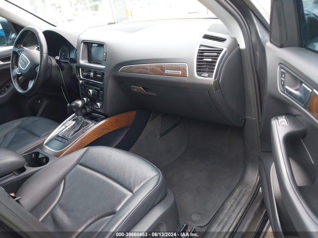 WA1CFAFP1FA079696 Audi Q5 2.0t Premium