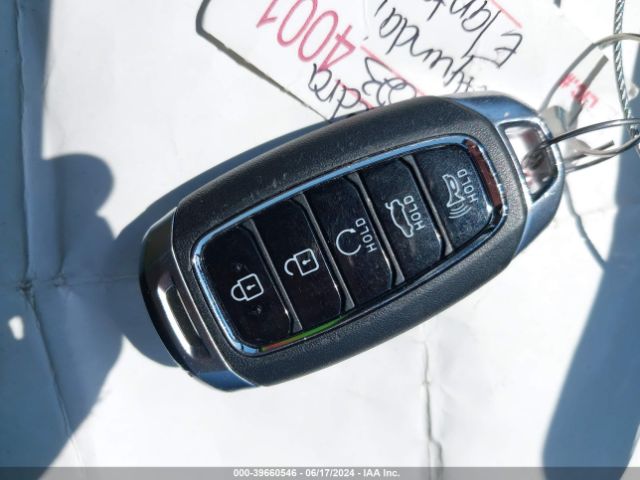 5NPLM4AG7PH094122 Hyundai ELANTRA SEL