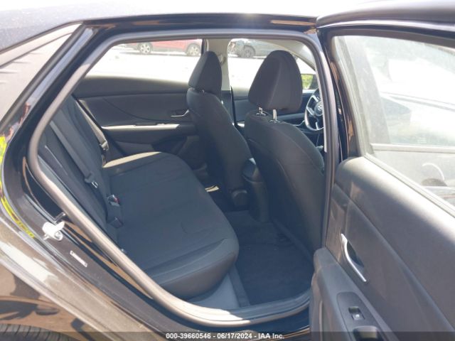 5NPLM4AG7PH094122 Hyundai ELANTRA SEL