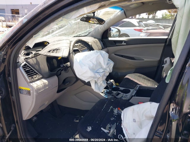 Hyundai TUCSON SE 2017 KM8J23A43HU378430 Image 17