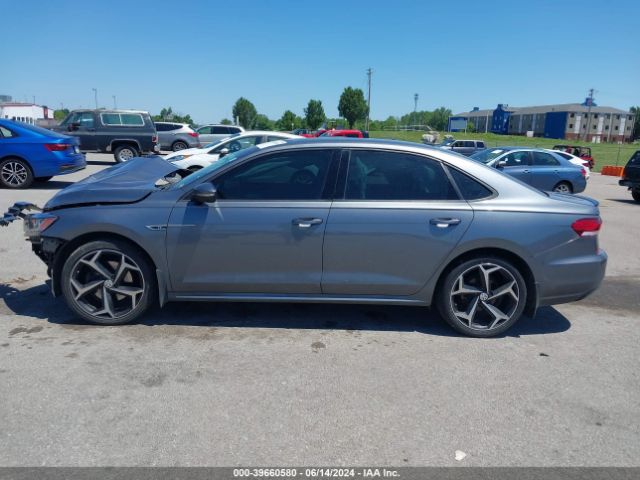 1VWMA7A32LC007242 Volkswagen Passat 2.0t R-line
