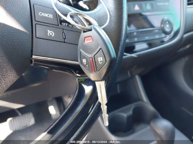 JA4AD2A31GZ022005 Mitsubishi Outlander Es