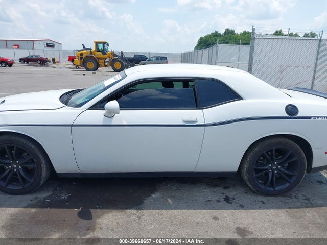 Dodge Challenger Sxt 2018 2C3CDZAG1JH255579 Image 15
