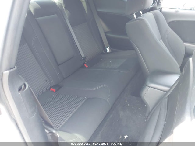 Dodge Challenger Sxt 2018 2C3CDZAG1JH255579 Image 8