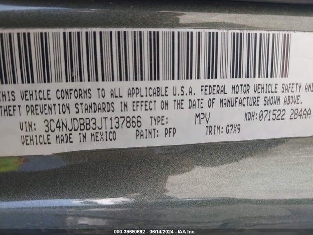 3C4NJDBB3JT137866 Jeep Compass Latitude 4x4