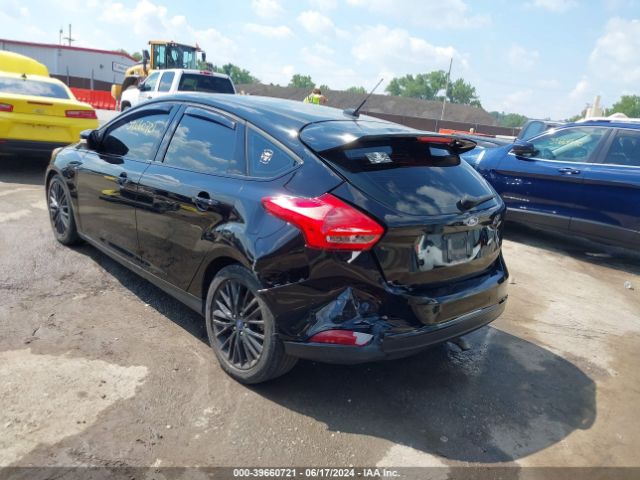 1FADP3N27JL208553 Ford Focus Titanium